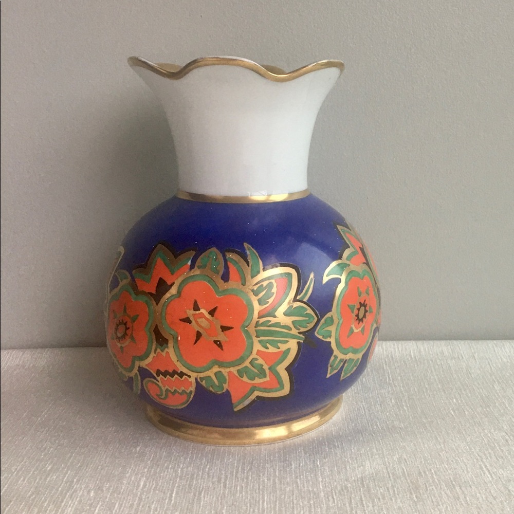 VINTAGE european hand painted ceramic vase w/gold